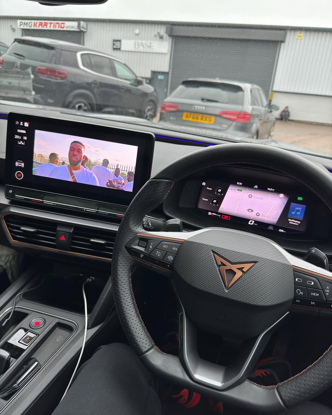 Youtube & Netflix AI-Box per Cupra