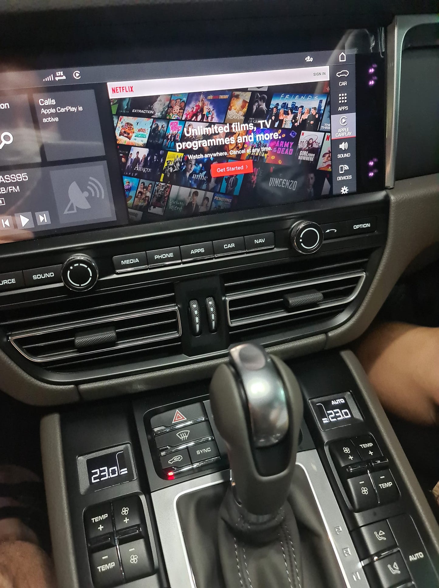 Youtube & Netflix AI-Box für Porsche