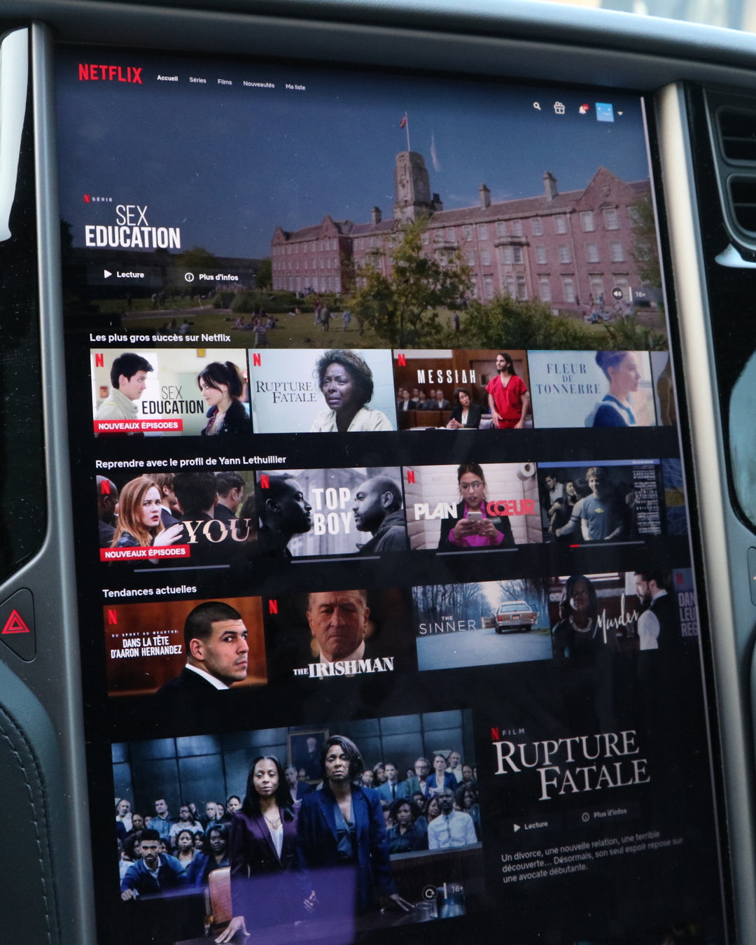 Youtube & Netflix Carplay AI-Box für TESLA 
